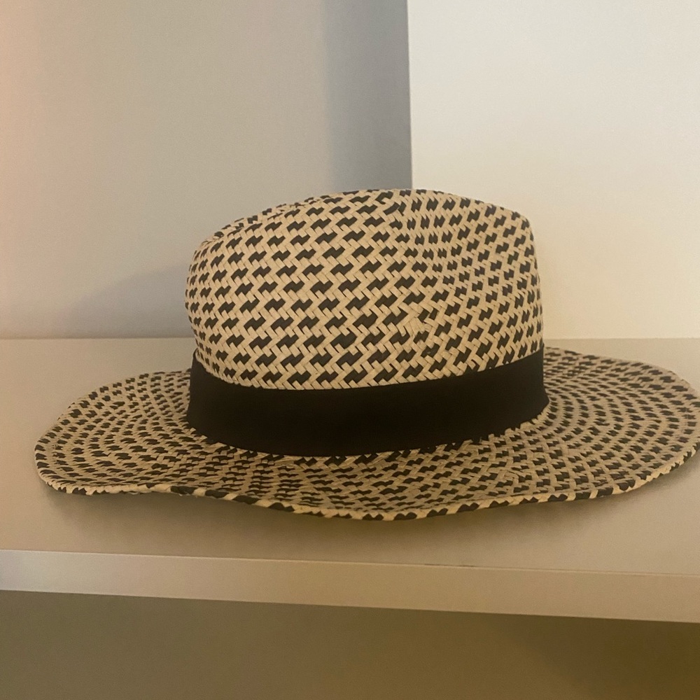 LOFT hat